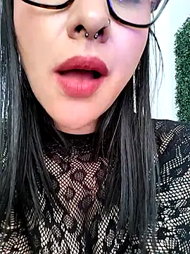 fleurmeyer79 (F young) - deep blowjob