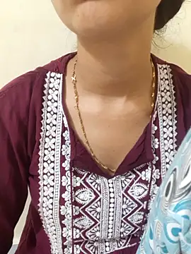 Kanchan7909 Live Webcam on Stripchat