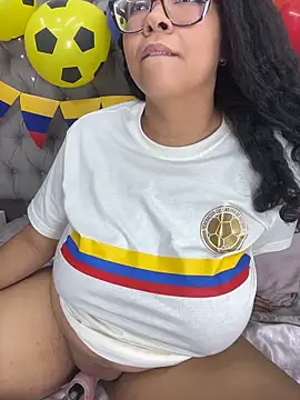 xmara (F young) - GIVE ME PLEASURE WITH THE MACHINE🥵😈🔥