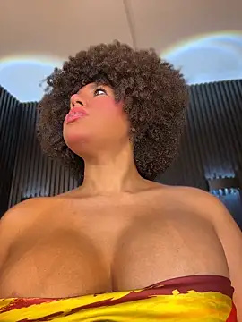 Watch kendall_coxx live on EroticFlix - High definition streams