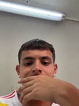 fresdyhot (M twink) - Mostrar pene 🍆❤️🔥🍑