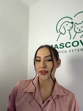 megaanrouse_ (F teen) - finger inside pussy close cam x3min