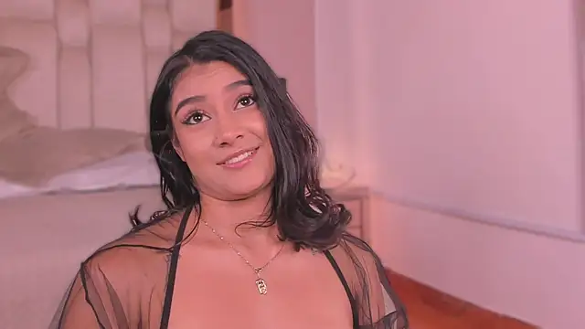 Watch KatherineRuiz_ live on EroticFlix - High definition streams
