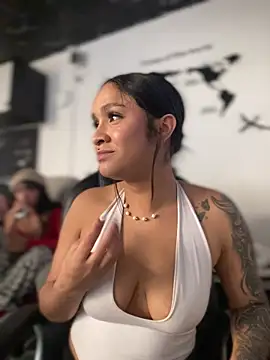 Isabella-Teen
