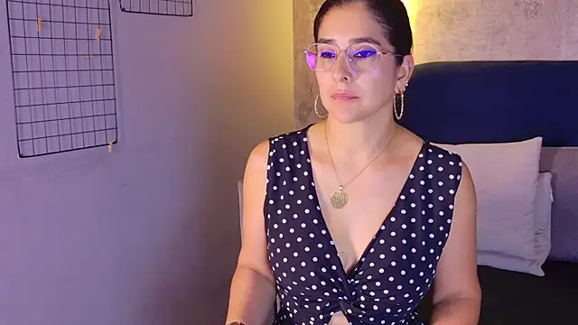 Watch Sunny_River live on EroticFlix - High definition streams