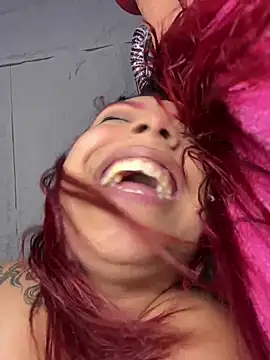 Watch GiaRedd live on EroticFlix - High definition streams