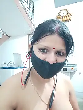 Watch ZOYA-STRIP live on EroticFlix - High definition streams
