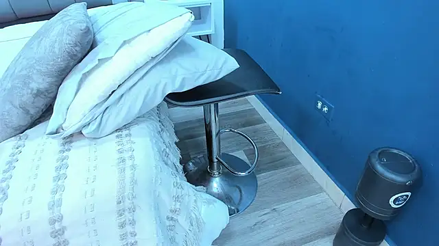 Charlie___Musk webcam