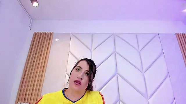Watch Samanta_Rave live on EroticFlix - High definition streams