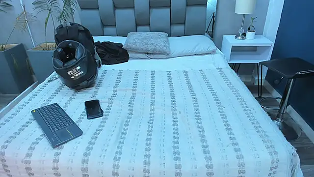 Charlie___Musk webcam