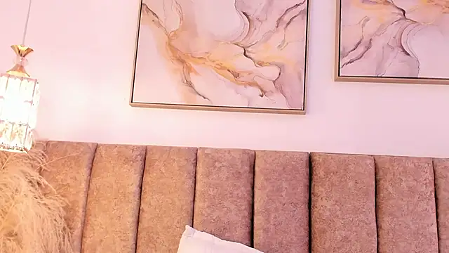 nayiraa_ - Nayiraa_'s free webcam - UK Sex Cams