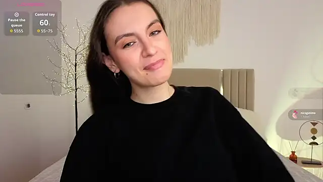 Real_cutie1 webcam