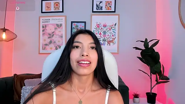 tiffany_low (F young) - spit on my tits & pull nipples
