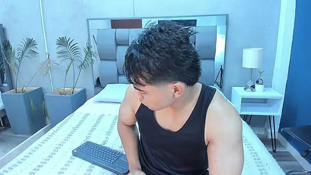 Charlie___Musk webcam