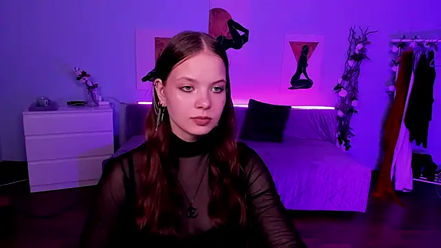 betsykiss (F teen) - do the split