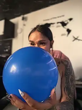 Isabella-Teen webcam