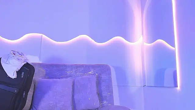 ArohomLester_ webcam