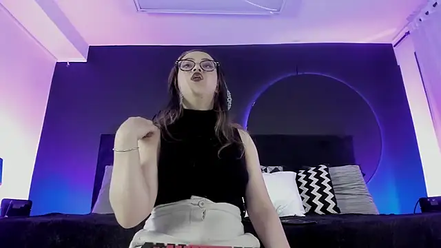 _Jade_16 webcam