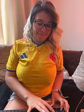 salomesweet13 webcam