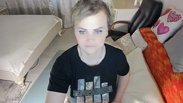 MildMature webcam