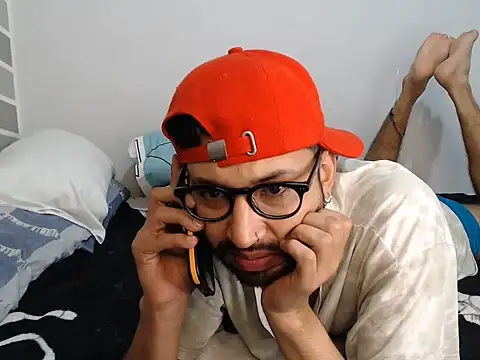 thomass1018 webcam