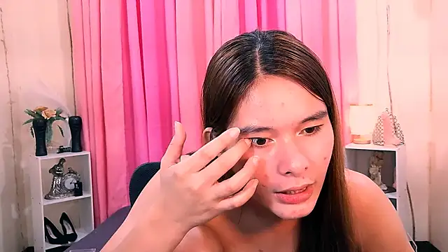 mimi_mckinley (T teen) - kisses for you mimi