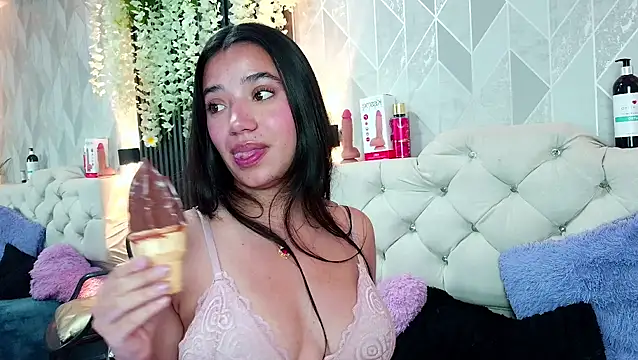 Zaira_bonny webcam