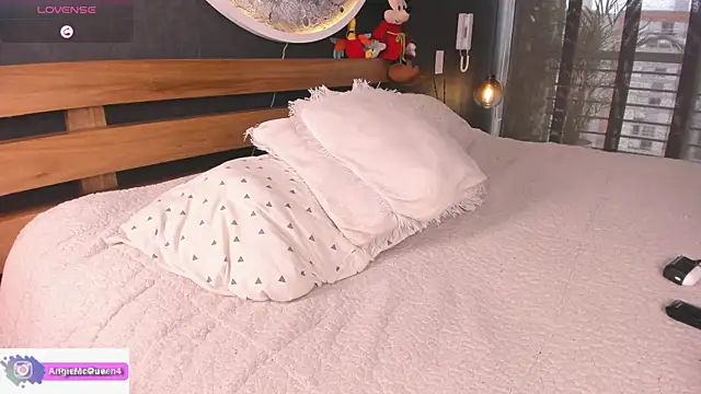 Sarajames webcam