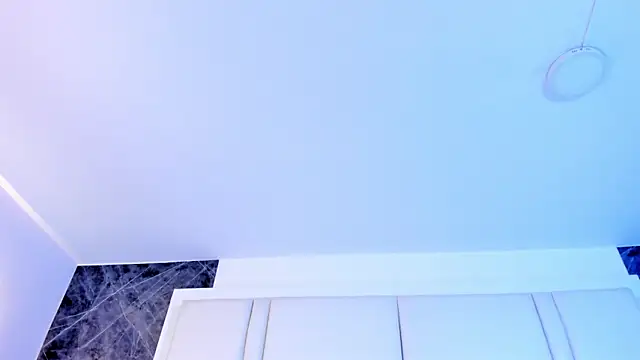 Ivaannaa_ webcam