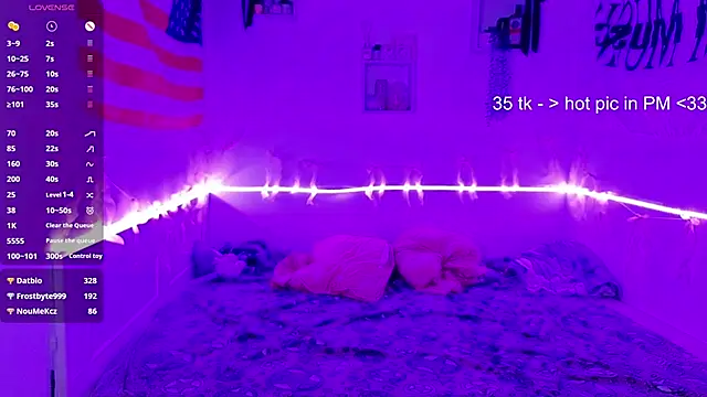 CucKuhta live cam on StripChat