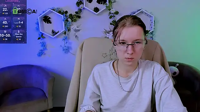 gloria_bubble webcam