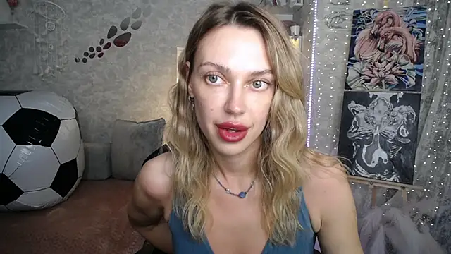Watch NickyAdamidi live on EroticFlix - High definition streams