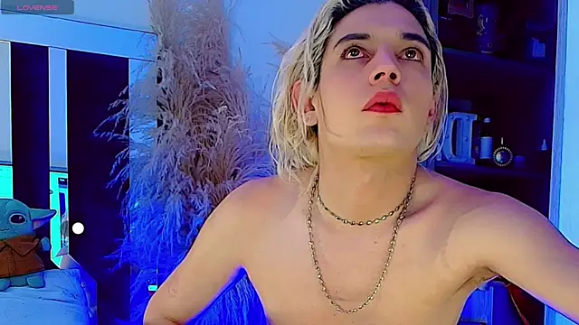 honey_skin webcam