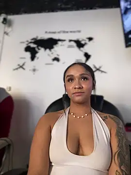 Isabella-Teen webcam