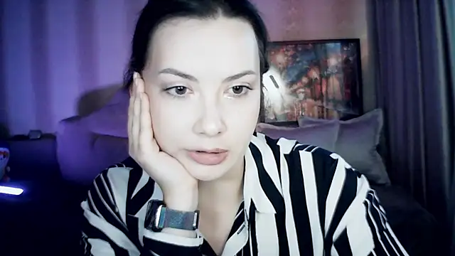 MoodieMira webcam