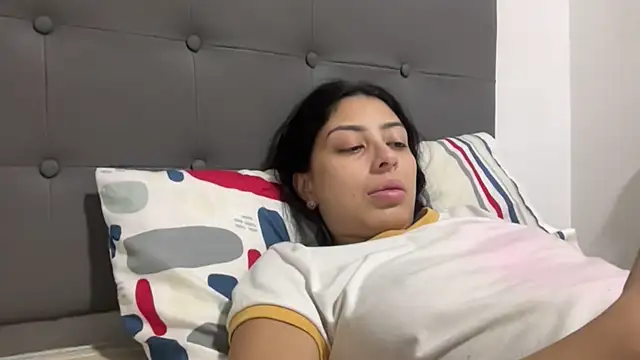 AbrilSantosxo webcam