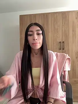 Watch Bonny_Eva live on EroticFlix - High definition streams