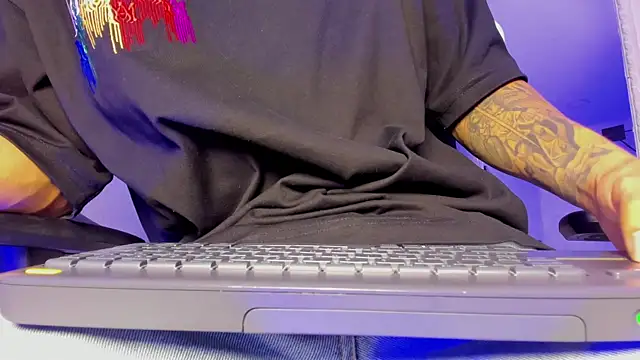 DylanRoyce_ webcam