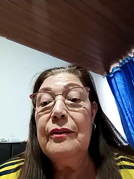 Watch Vicky_Rosse live on EroticFlix - High definition streams