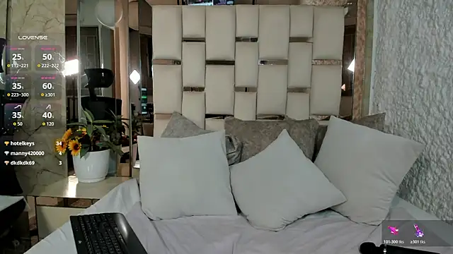 Watch stefanyruizz live on EroticFlix - High definition streams