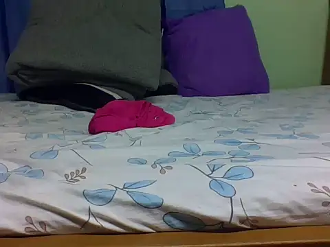 sexxybutty24 webcam