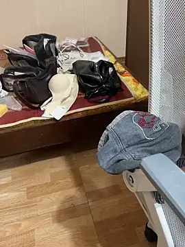 Mina048 webcam