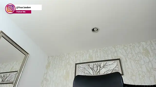 lander_cruz - Lander_Cruz's free webcam - UK Sex Cams