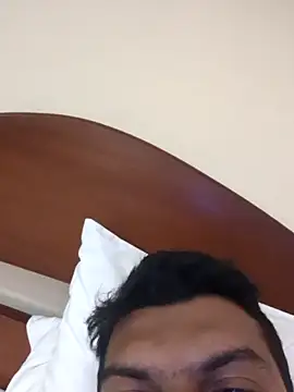Notsodilf webcam