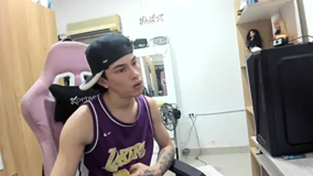 Pride_couple's room