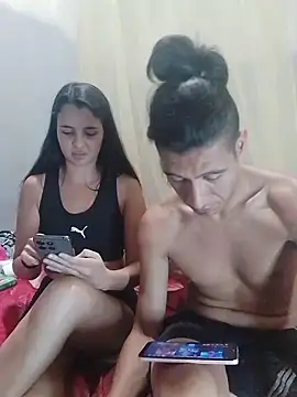 Rodri-Cami Live Webcam on Stripchat
