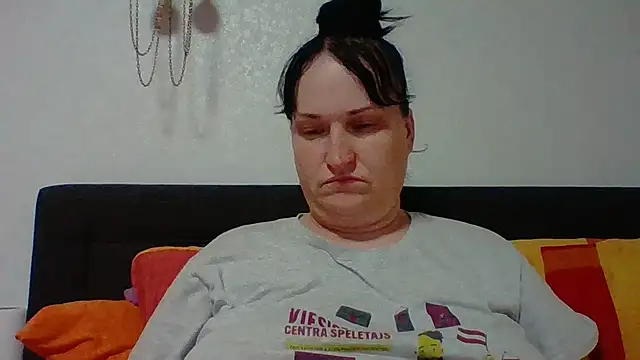 Watch _squirty_cum_lady_ live on EroticFlix - High definition streams