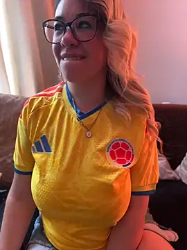 salomesweet13 webcam