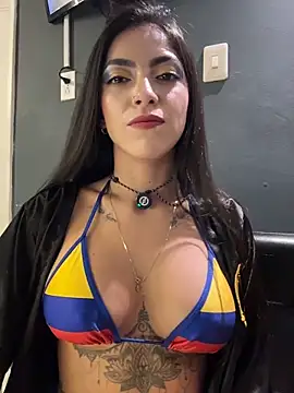 Watch Celeste_Amber live on EroticFlix - High definition streams