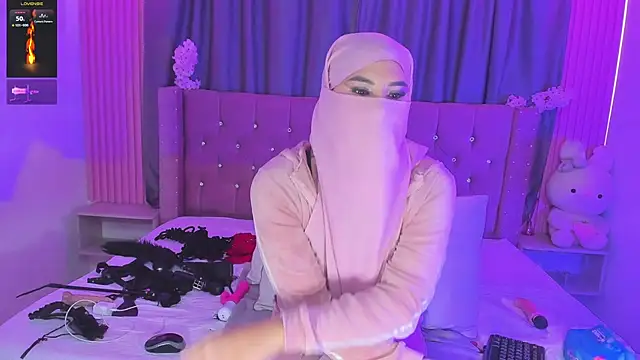 Nayla-Mouna